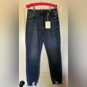 NWT KanCan Berlin High Rise Ankle Skinnys- Dark Wash Size 29